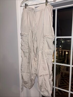 lululemon athletica Light Beige Drawstring Joggers